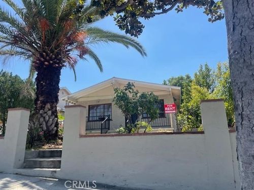 634 E Walnut, Burbank, CA, 91501 | Card Image