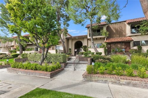 unit-47-19545 Sherman Way, Reseda, CA, 91335-3440 | Card Image
