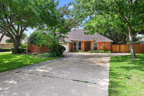 1324 Pickwick Ln, Denton, TX, 76209-1272 | Card Image