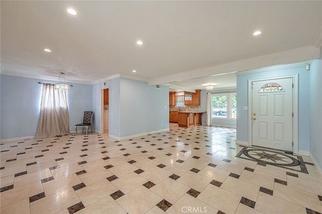 20129 Halsted St, House other with 3 bedrooms, 2 bathrooms and 2 parking in Chatsworth CA | Image 7