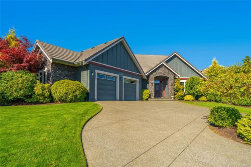 3172 Royal Vista Way, Courtenay, BC, V9N9X3 | Card Image