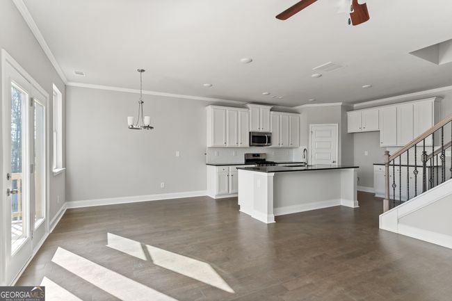 95 - 7244 Millbrae Walk, House other with 5 bedrooms, 3 bathrooms and 4 parking in Flowery Branch GA | Image 17