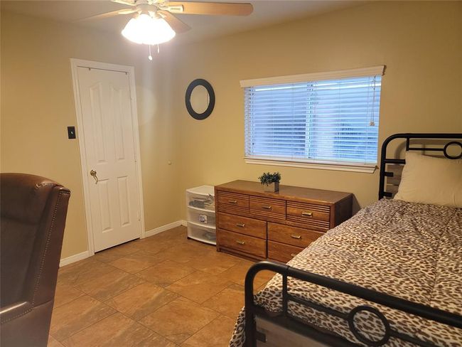 3501 Carson Ct, House other with 4 bedrooms, 3 bathrooms and 4 parking in Pearland TX | Image 16