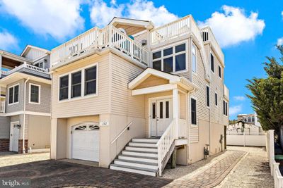 102 E Lillie Avenue, House other with 4 bedrooms, 2 bathrooms and null parking in LONG BEACH TOWNSHIP NJ | Image 3