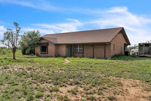 11800 E County Road 24, Coahoma, TX, 79511-2106 | Card Image