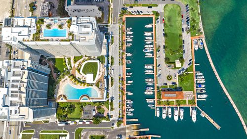 n-1521-220 Lake Shore Dr, Lake Park, FL, 33403-3584 | Card Image