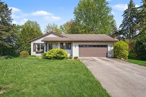 917 Ottawa Avenue, Holland, MI, 49423 | Card Image