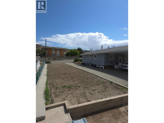 1408 Quartz Rd, House other with 4 bedrooms, 2 bathrooms and 2 parking in Cache Creek BC | Image 15
