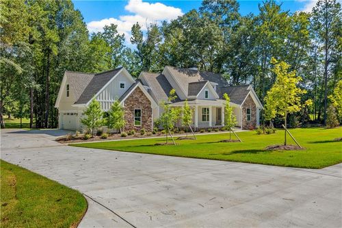 110 Farr Lake Dr, Tyrone, GA, 30290-2545 | Card Image