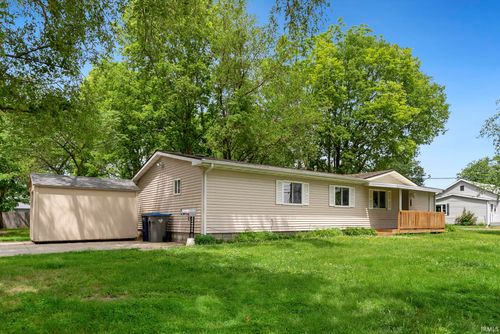 1047 E Smith Street, Warsaw, IN, 46580-4612 | Card Image