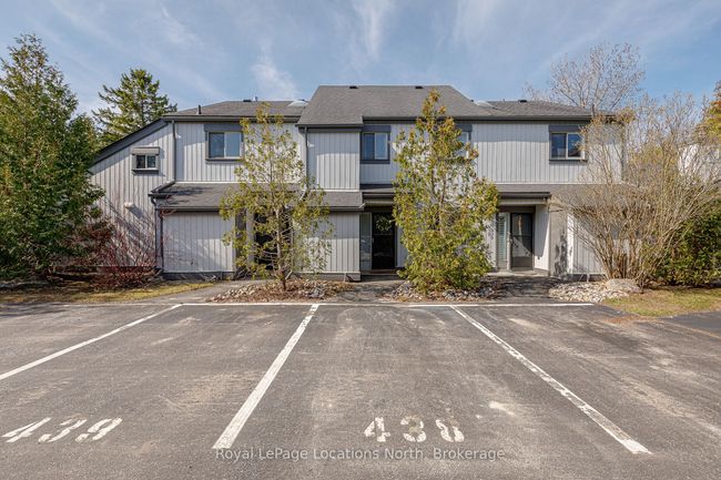440 Oxbow Cres, Condo with 3 bedrooms, 2 bathrooms and 1 parking in Collingwood ON | Image 4