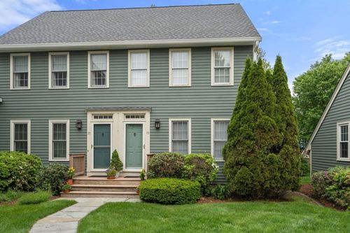 79-79 Brookdale Cir, Shrewsbury, MA, 01545-5443 | Card Image