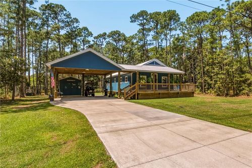 123 Buchanan St, Dauphin Island, AL, 36528-3530 | Card Image