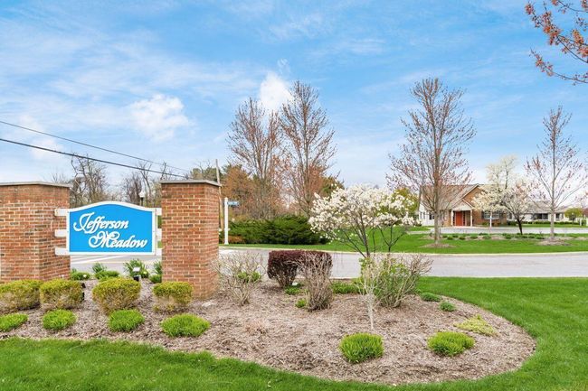 512 Richmond Dr, Condo with 3 bedrooms, 2 bathrooms and null parking in Pataskala OH | Image 32