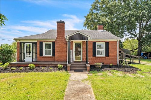 111 Riley St, Westminster, SC, 29693-1951 | Card Image