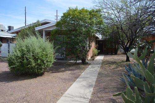 1024 E Water Street, Tucson, AZ, 85719 | Card Image