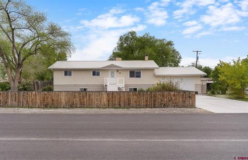 801 S Nevada Ave, Montrose, CO, 81401-4426 | Card Image