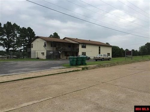 121 E Industrial Park, Flippin, AR, 72634 | Card Image