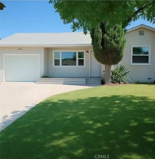 17472 Paine St, Fontana, CA, 92336-2727 | Card Image