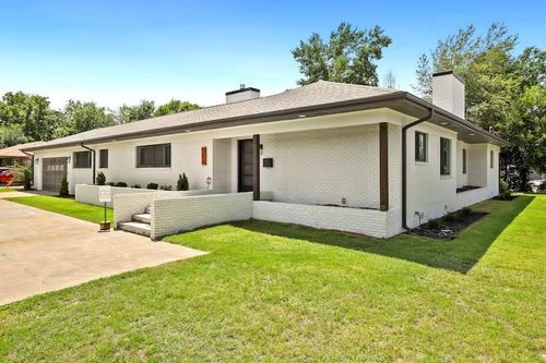 702 Shipley St, Springdale, AR, 72764-5421 | Card Image