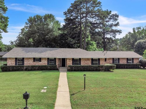 700 Emily Dr, Longview, TX, 75601-4671 | Card Image