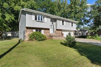 624 N Page Street, House other with 3 bedrooms, 3 bathrooms and null parking in Stoughton WI | Image 3