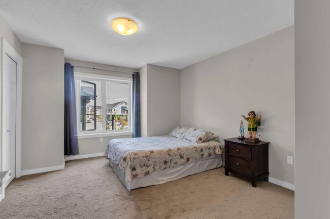 142 Red Embers Gate Ne, Townhouse with 3 bedrooms, 4 bathrooms and 1 parking in Calgary AB | Image 11