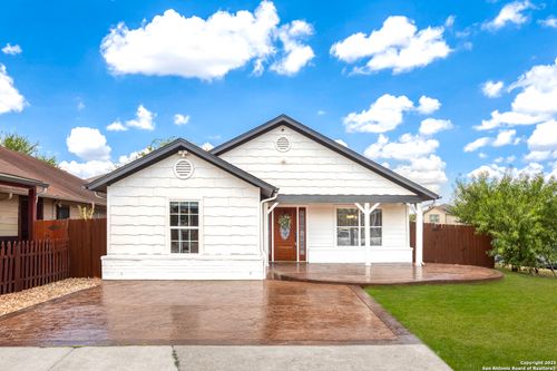 143 Villa Grande, San Antonio, TX, 78228-6337 | Card Image
