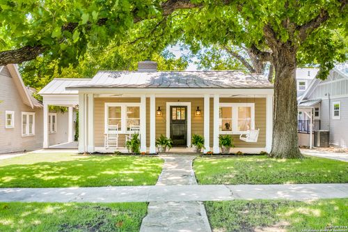 222 Blue Bonnet Blvd, Alamo Heights, TX, 78209-4631 | Card Image