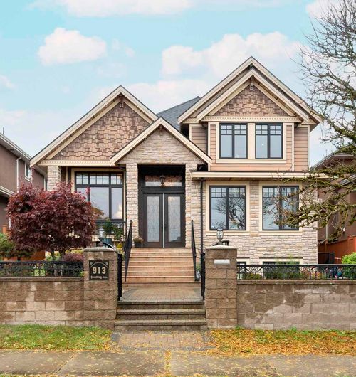 913 Quadling Ave, Coquitlam, BC, V3K2A6 | Card Image