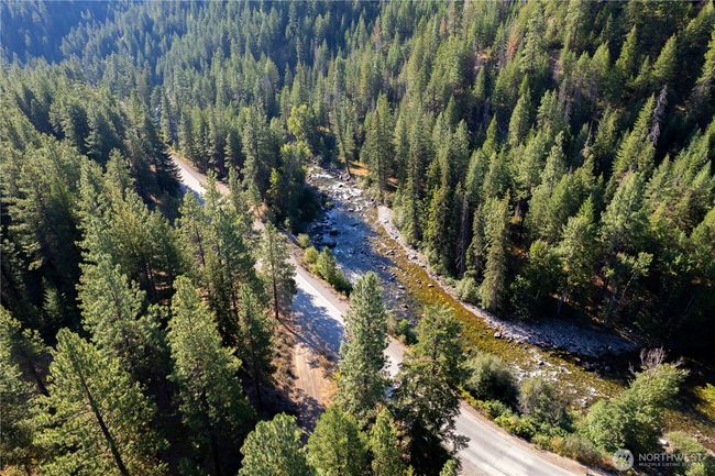 County maintained Twisp River Rd connects you to the Methow Valley and provides access to many trails and outdoor opportunities. | Image 11