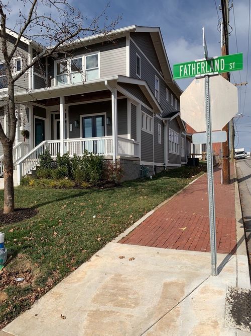 b-523 Fatherland St, Nashville, TN, 37206-4109 | Card Image