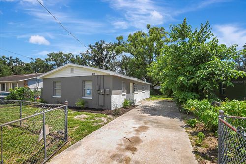 1615 E Sitka St, Tampa, FL, 33604-3466 | Card Image