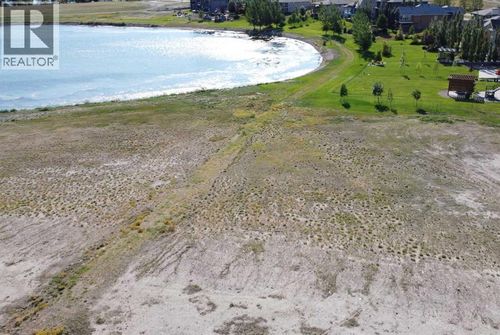 3 Kingfisher Bay, Lake Newell Resort, AB, T1R0X6 | Card Image