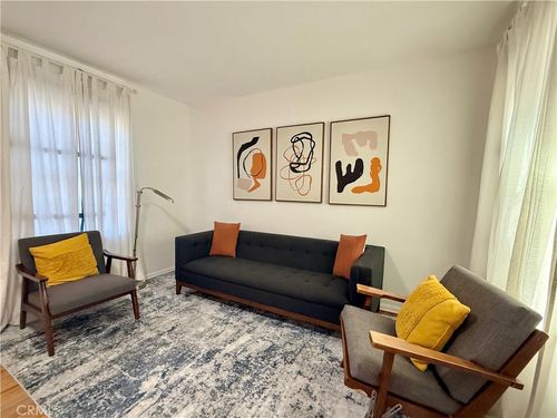 6948 Balcom Ave, Reseda, CA, 91335-4803 | Card Image