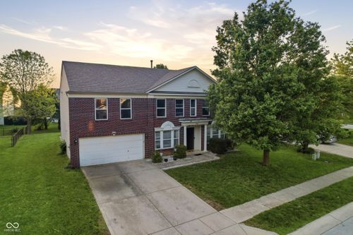 5928 Magnificent Ln, Indianapolis, IN, 46234-9040 | Card Image
