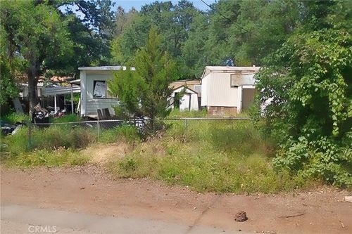 4740 W 40th St, Clearlake, CA, 95422-9299 | Card Image