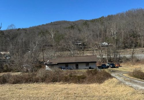 9840 Us-119, Totz, KY, 40870 | Card Image