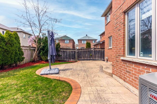 5178 Churchill Meadows Blvd, House other with 4 bedrooms, 4 bathrooms and 3 parking in Mississauga ON | Image 46