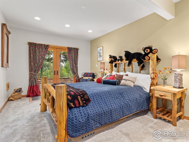 287 S Skinner Rd, House other with 2 bedrooms, 3 bathrooms and null parking in Allenspark CO | Image 24