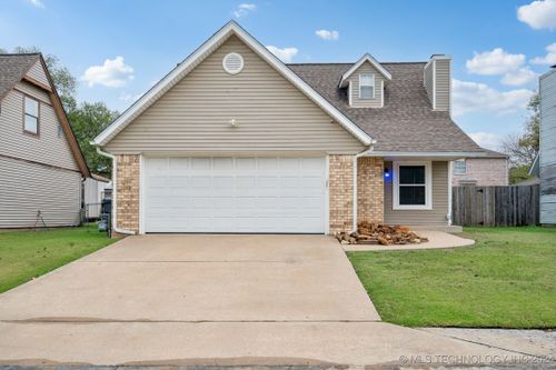 14225 S Glen Street, Glenpool, OK, 74033 | Card Image