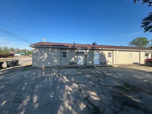 1160 E 8th St, Metropolis, IL, 62960-2735 | Card Image