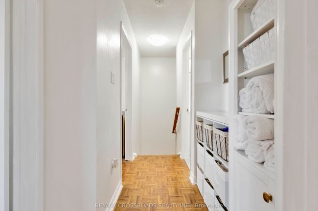 80 Wright Cres, House attached with 3 bedrooms, 2 bathrooms and 1 parking in Ajax ON | Image 22