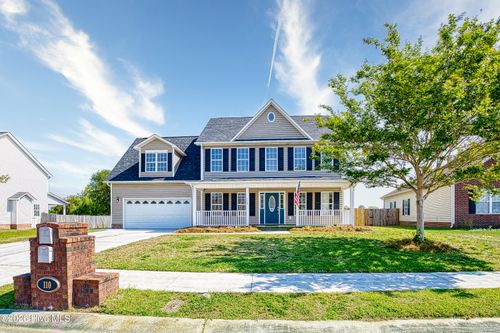 110 Newhan Ln, Jacksonville, NC, 28546-8166 | Card Image