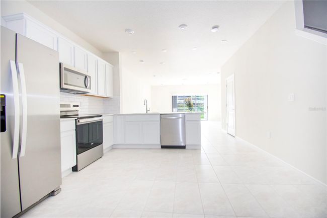 2550 Winsome Way, Townhouse with 3 bedrooms, 3 bathrooms and null parking in DAVENPORT FL | Image 7