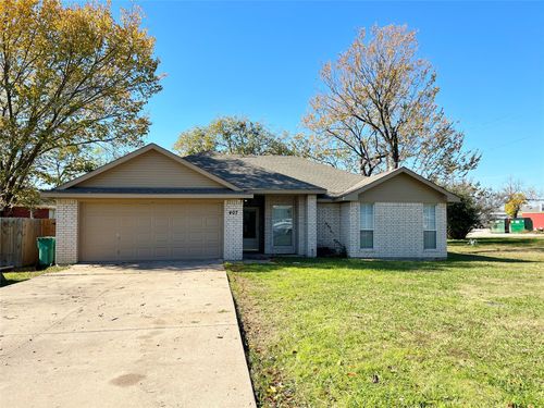 407 S Baker St, Ferris, TX, 75125-3011 | Card Image