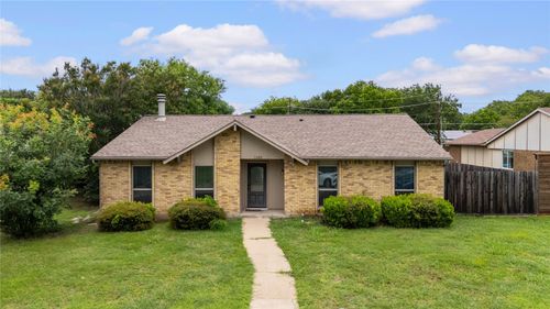 1105 Joshua Tree Dr, Plano, TX, 75023-7346 | Card Image