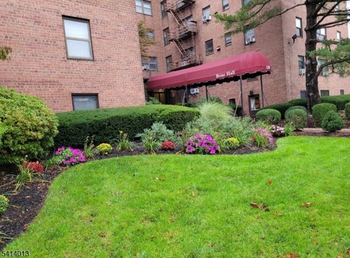 130 Orient Way, Rutherford, NJ, 07070-2145 | Card Image