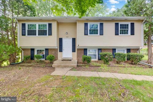 5308 Macwood Dr, WOODBRIDGE, VA, 22193-4439 | Card Image