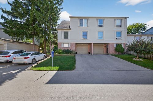 17-405 Everglade Cres, London, ON, N6H4M8 | Card Image